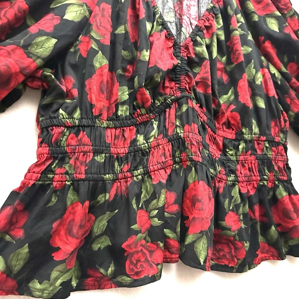 Old Navy XL Smocked Peplum Top Floral Cotton Babydoll Milkmaid Roses Puff Sleeve